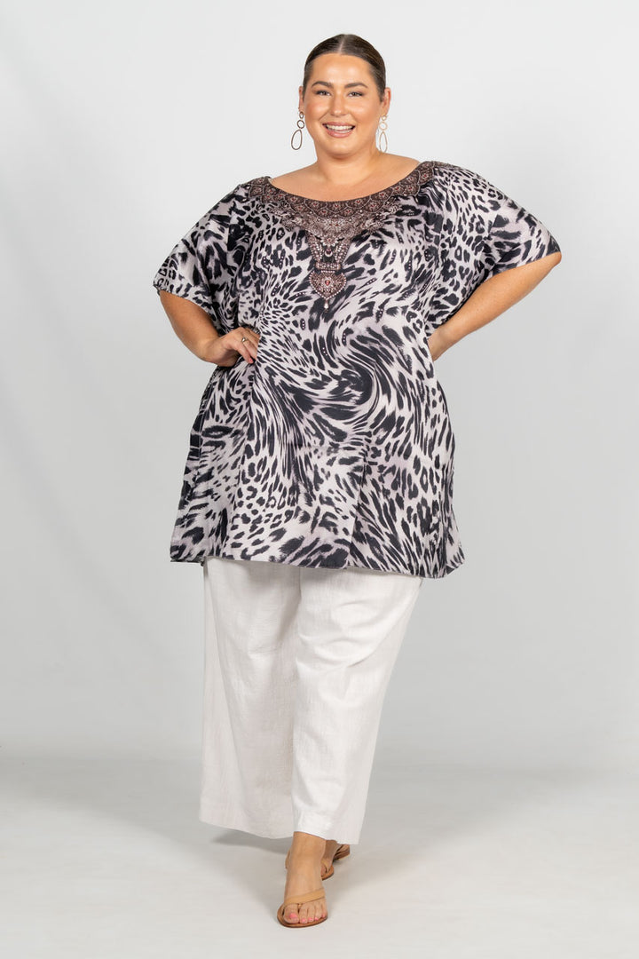 Sabirah Embellished Kaftan - Short / LAST ONE!