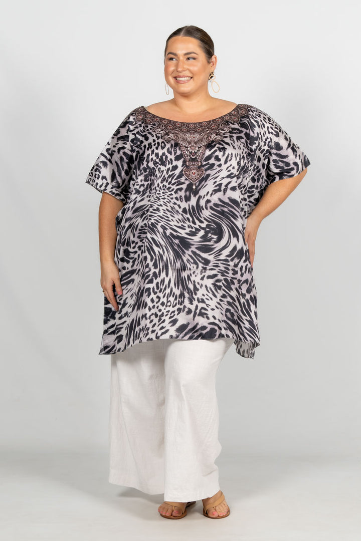 Sabirah Embellished Kaftan - Short / LAST ONE!