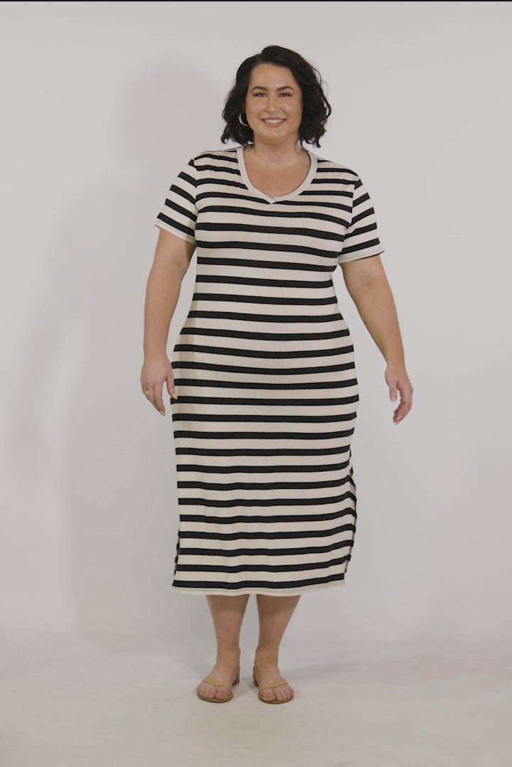 Chloe Midi Dress Black / ONLY 2 LEFT!