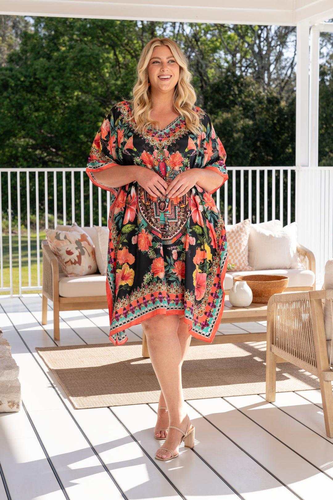 Maya Embellished Kaftan - Knee Length