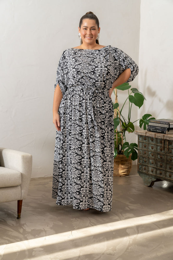 Alexa Maxi Dress - Black Graphic