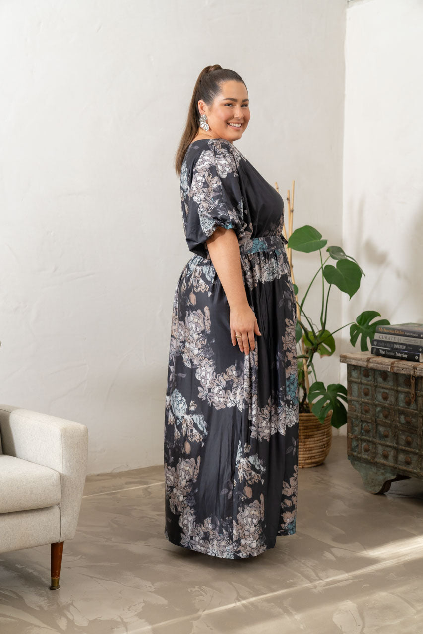 Cora Maxi Dress - Black Floral