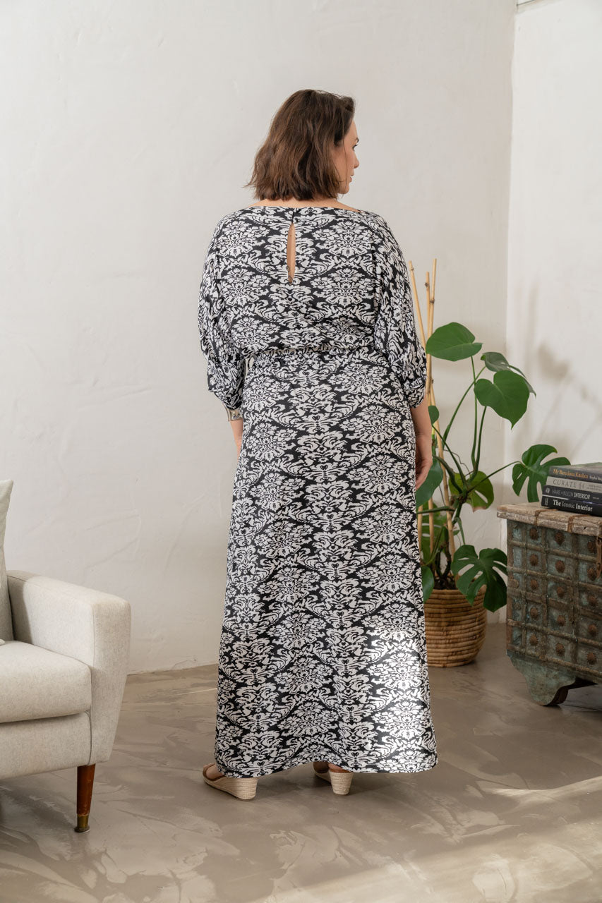 Alexa Maxi Dress - Black Graphic